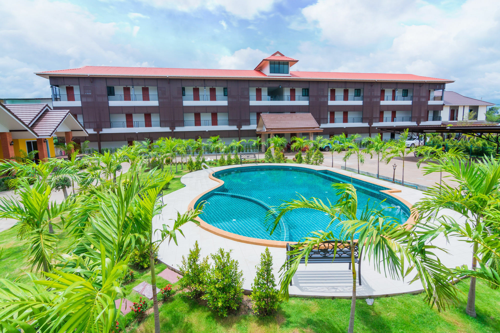 Hotel Samrong Garden Udon Thani Exterior foto
