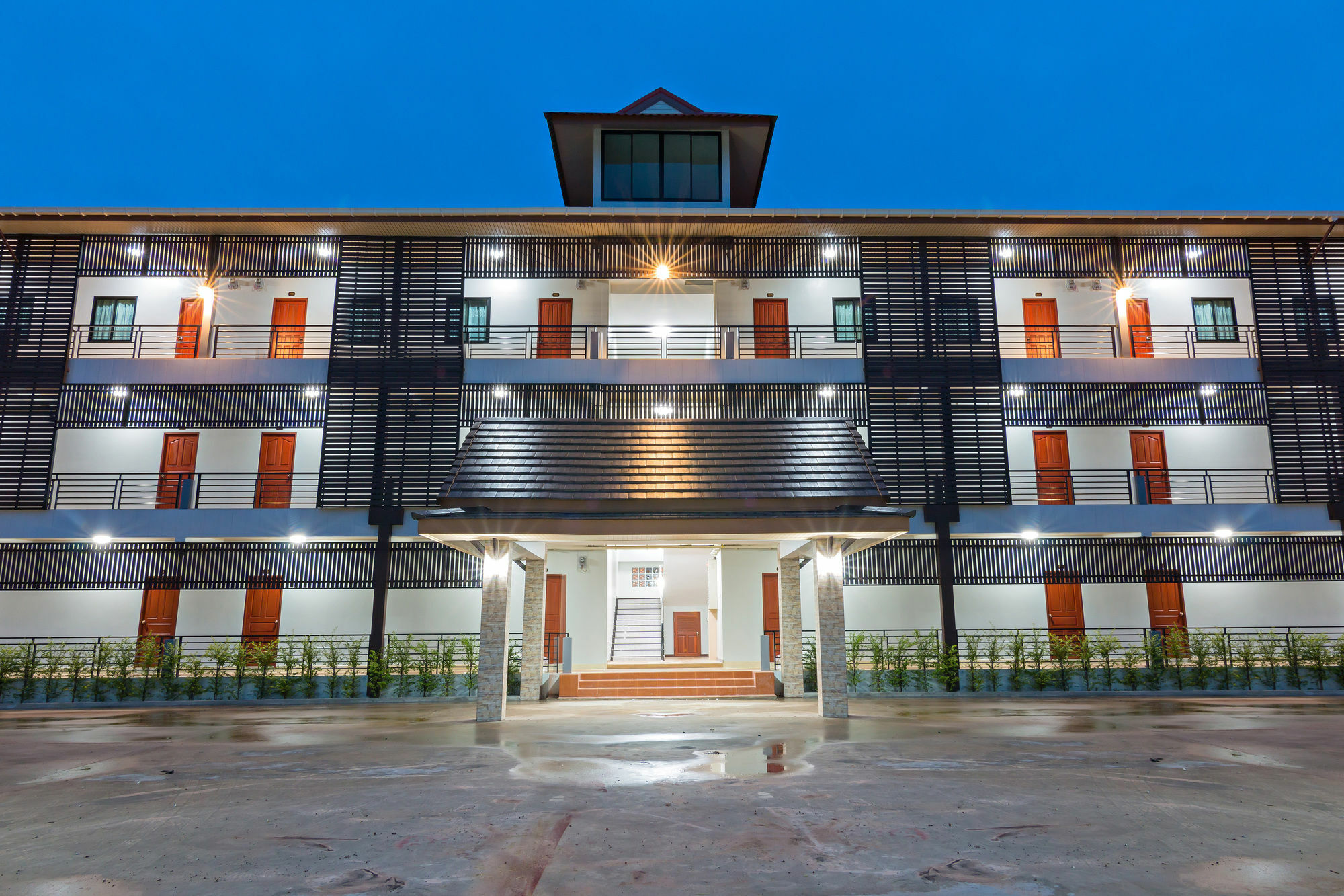 Hotel Samrong Garden Udon Thani Exterior foto
